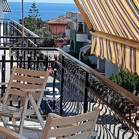 Savoca Apartment Giardini Naxos Dış mekan fotoğraf